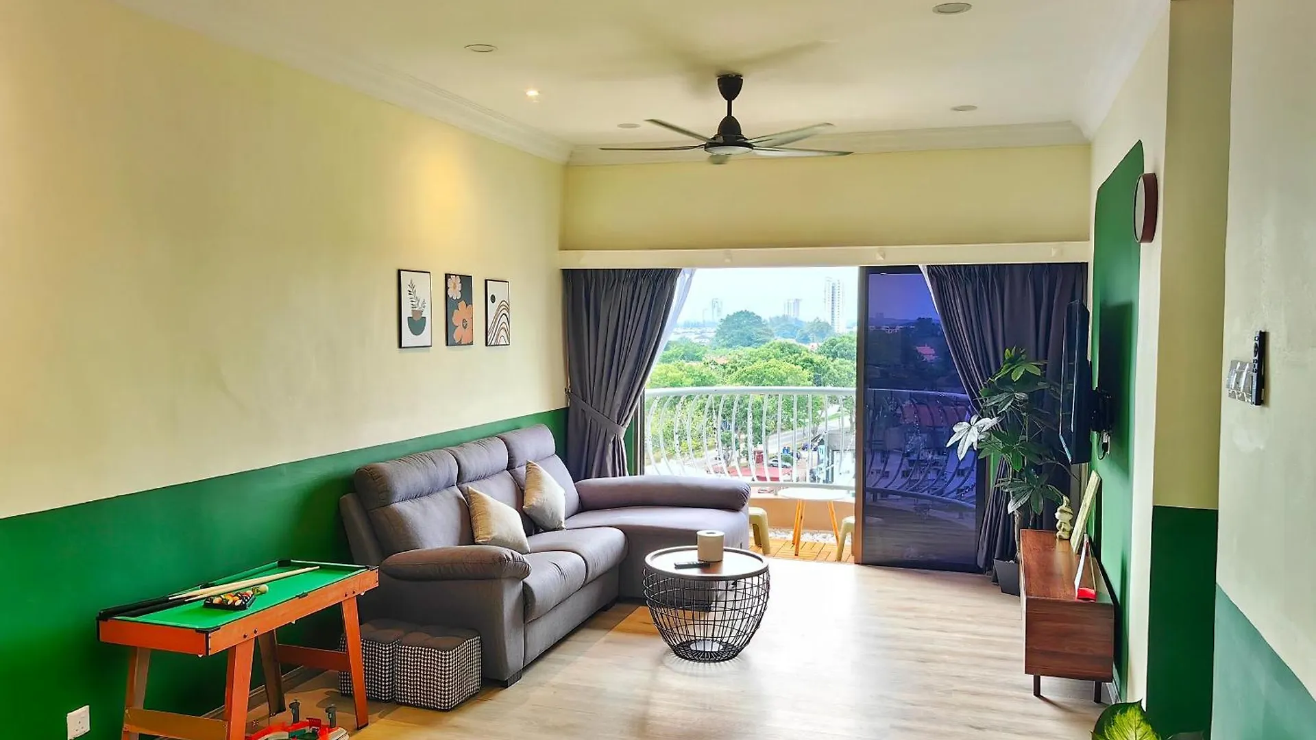 Contacten van Melaka Gx Homestay Resort Pool View P0804 With Netflix, Tvbox And Games